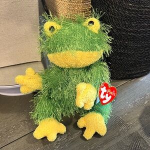 Ty Punkie Collection Hopscotch Green and Yellow Frog Plush NWT 2002